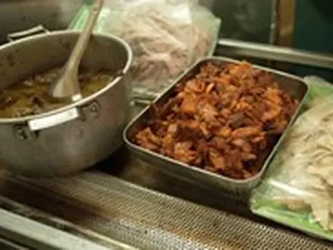 Có vi khuẩn gây bệnh đường ruột trong mẫu bánh mì khiến 46 người ngộ độc