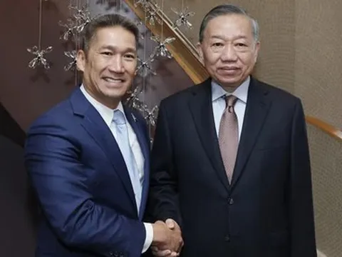 Ông Hùng Cao chia sẻ tình cảm với quê hương, kỳ vọng Việt Nam đột phá mạnh mẽ
