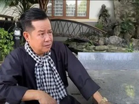 Nam NSND đình đám bỏ TP.HCM về bán cà phê, đồ ăn sáng ở đường Nguyễn Trung Trực, An Giang