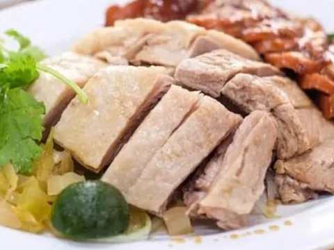 Muốn ngan luộc mềm, thơm, không hôi, đừng bỏ qua bước này