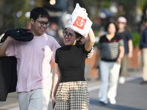 Dự báo thời tiết 25/9/2026: Tâm mưa lớn Nghệ An - Bắc Quảng Trị, miền Bắc nắng 34 độ