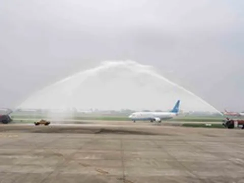 Ngày 24/9, sân bay Nội Bài có một máy bay hạ cánh: Khách lạ là ai?