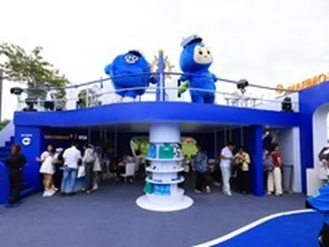 Có gì bên trong “Siêu du thuyền” SACOMBANK Visa tại concert The Siren World Opens 2026?