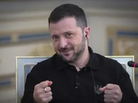 Ông Zelensky: Mỹ đề xuất gặp ba bên với Nga tại UAE