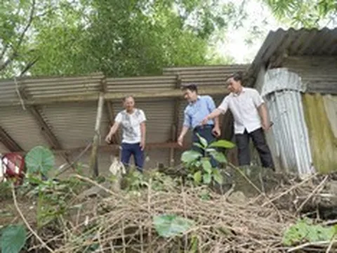 Sống thấp thỏm bên những điểm sạt lở ven sông Trà Khúc