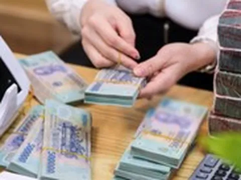 Tin tức sáng 1-10: Lãi suất liên ngân hàng qua đêm xuống sát 0%
