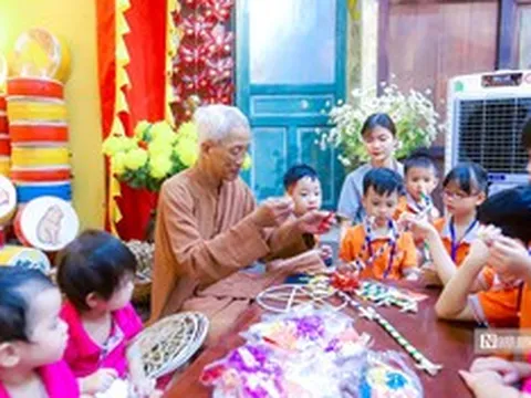 Đề xuất hỗ trợ tiền, hiện vật và khen thưởng để khuyến sinh