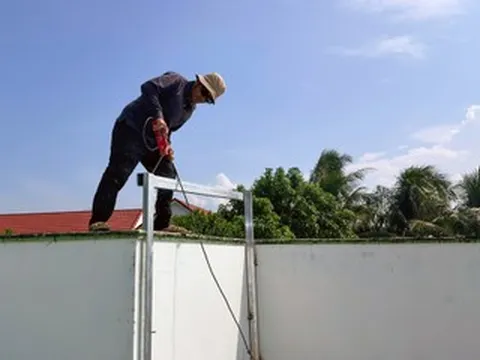 Ám ảnh trận lũ lịch sử, người dân Khánh Hòa chi tiền dựng gác cao
