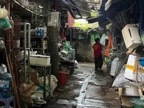 Chủ tịch Hà Nội chỉ đạo kiểm tra vụ đóng chợ Kim Liên nhưng không bố trí chợ tạm
