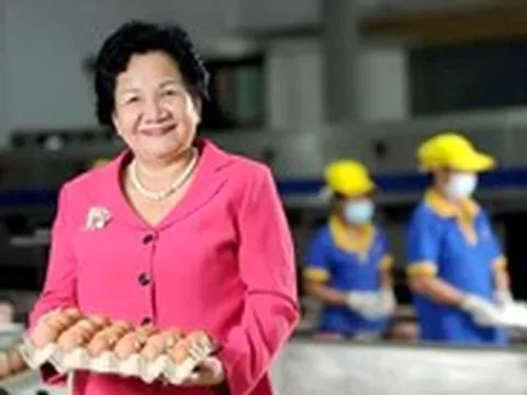 Ba Huân vướng nợ nần: Bà Huân ‘rút’, chưa đầy 5 tháng ba người thay nhau lãnh đạo doanh nghiệp