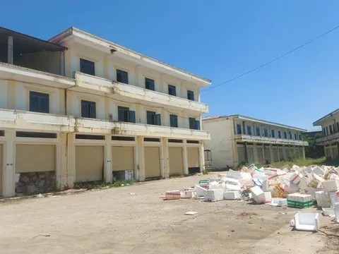 Chợ mối nông sản trăm tỷ "ế khách"