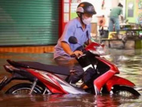 Mua bảo hiểm xe máy 10.000 đồng, 66.000 đồng có được bồi thường khi xe bị ngập, hư hỏng?