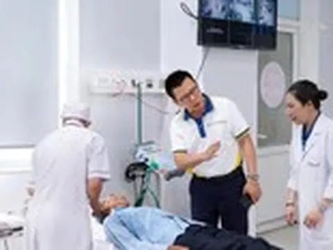 Cứu sống bệnh nhân nhồi máu cơ tim cấp tại buổi khám từ thiện ở Quảng Ngãi
