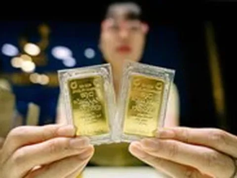 Giá vàng hôm nay 6-10: Vàng thế giới giằng co, trong nước 'bất động'