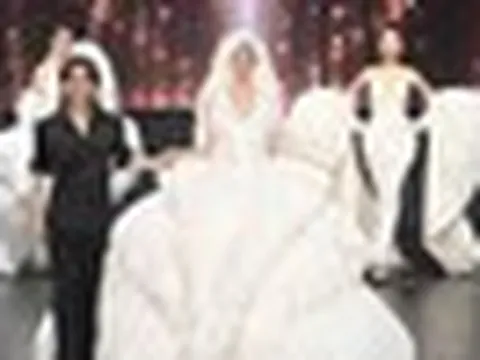 Hoa hậu Lê Hoàng Phương, siêu mẫu Lan Khuê khép lại “cơn mưa” Cố đô của Nguyễn Phúc Tuấn