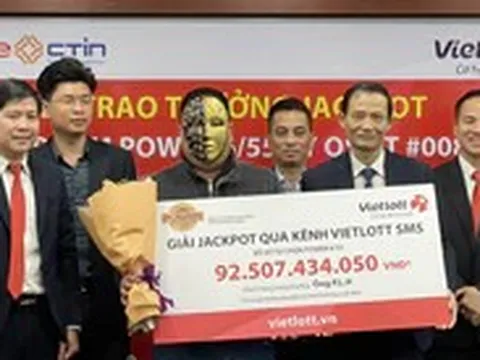Một người trúng Vietlott gần 3,8 tỉ đồng, giải 136 tỉ vẫn chưa có chủ