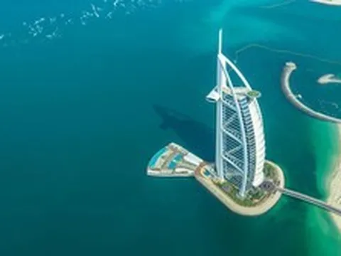 Khách sạn 6 sao là gì, xa xỉ đến mức nào?