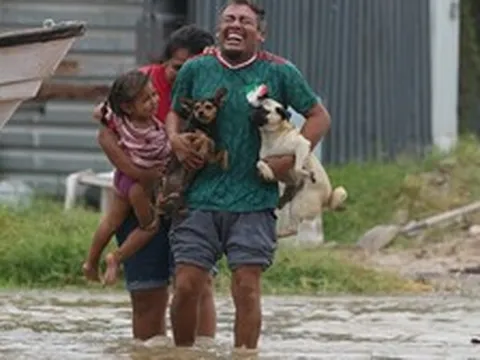 El Nino biến cơn bão bình thường thành 'quái vật' chỉ trong 24 giờ