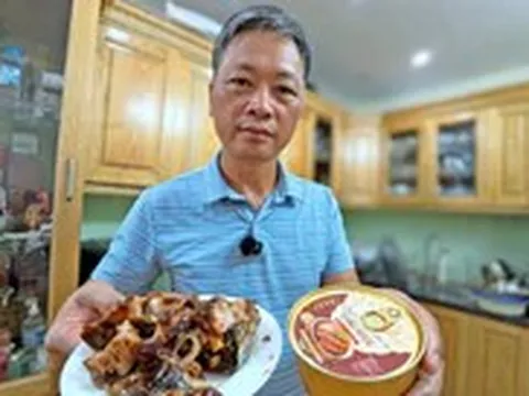 Mua đặc sản khâu nhục Lạng Sơn, nhận về cục xương chân giò