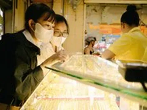 Giá vàng sáng nay 20-10: Vàng thế giới, trong nước đồng loạt giảm