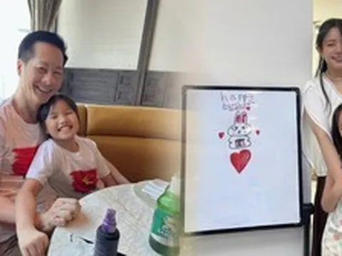 Phan Như Thảo lấy chồng đại gia hơn 26 tuổi, con gái sở hữu đôi chân dài, gương mặt giống ba y đúc