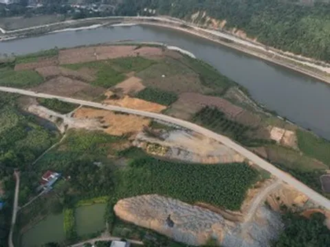Đất nông nghiệp của bố mẹ bị thu hồi, con canh tác có được hỗ trợ chuyển đổi nghề?
