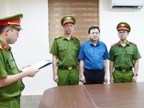 Khởi tố, bắt tạm giam bí thư, chủ tịch xã ở Phú Thọ
